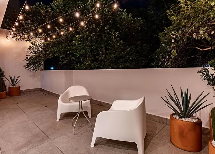 Spacious Condesa Stay, Rooftop Dining, Bbq Mexico City