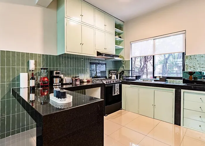 Spacious Condesa Stay, Rooftop Dining, Bbq *
