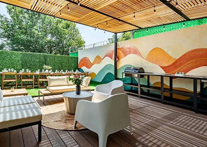 Spacious Condesa Stay, Rooftop Dining, Bbq Сasa de vacaciones *