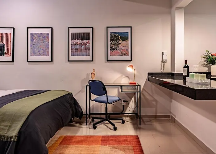 Spacious Condesa Stay, Rooftop Dining, Bbq *