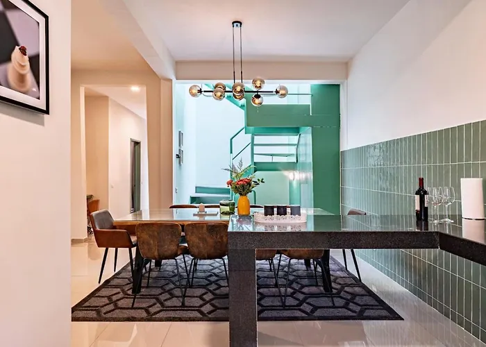 Spacious Condesa Stay, Rooftop Dining, Bbq * Mexico City