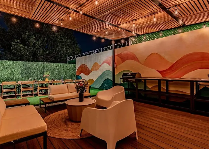 Spacious Condesa Stay, Rooftop Dining, Bbq México DF