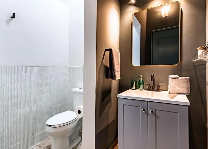Spacious Condesa Stay, Rooftop Dining, Bbq